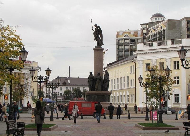 Апартаменти Квартира в центре города Бреста, на улице Советской Екстер'єр фото